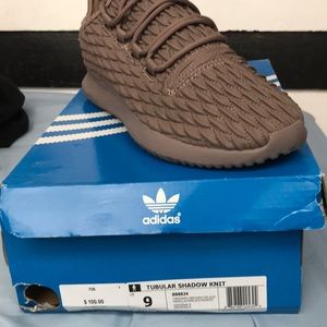 Tubular shadow knit adidas